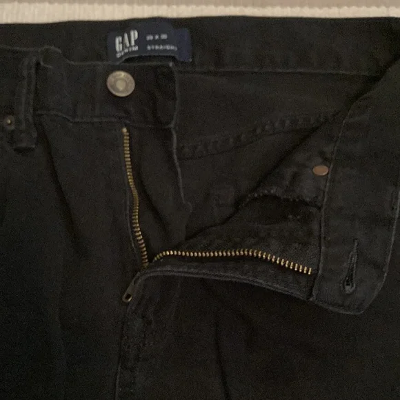 Gap Jeans Mens 29x30 Mid-Rise Straight Leg 5-Pocket Zip Dark Wash Black Denim - Picture 3 of 7